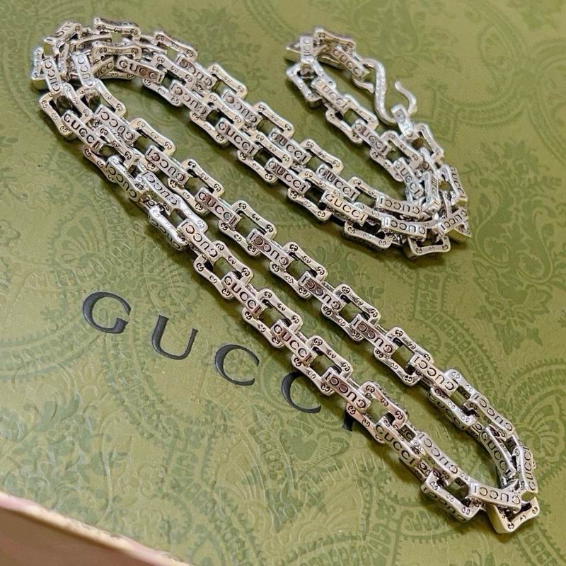 Gucci Necklace 06yxs135